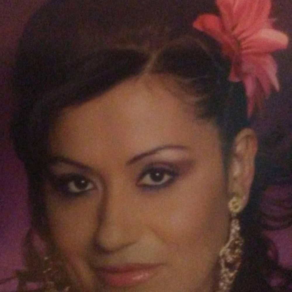 Meet your Posher, Nancisela